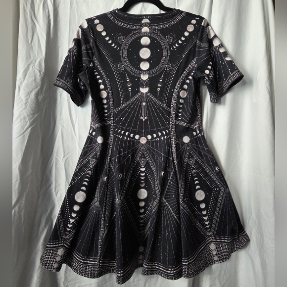 Blackmilk Moon Phases Tee Dress - Picture 4 of 6